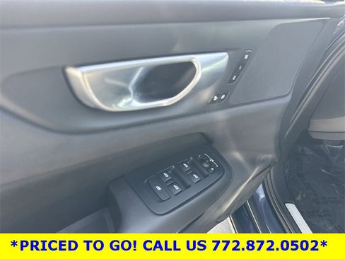 Used 2024 Volvo S60 B5 Core image 16