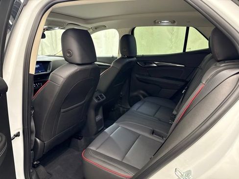 Used 2023 Buick Envision Essence w/ Sport Touring Package AWD/4WD image 18