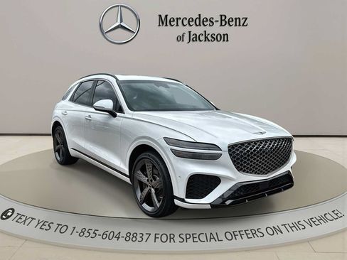 Used 2022 Genesis GV70 3.5T Sport w/ Sport Prestige Package AWD/4WD image 2