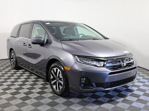 New 2026 Honda Odyssey EX-L image 3