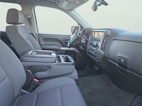 Used 2018 Chevrolet Silverado 1500 LT w/ Trailering Package AWD/4WD image 14