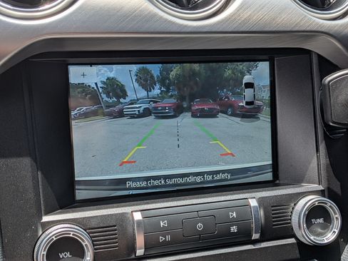 Used 2020 Ford Mustang GT Premium RWD image 30