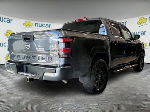 Used 2023 Nissan Frontier SV w/ Midnight Edition Package image 8