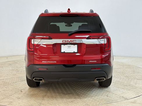 Used 2023 GMC Acadia SLT AWD/4WD image 10