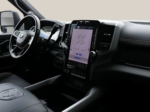 Used 2024 RAM 2500 Laramie w/ Sport Appearance Package AWD/4WD image 19