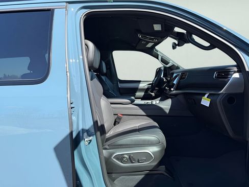 New 2026 Jeep Grand Wagoneer Limited image 33