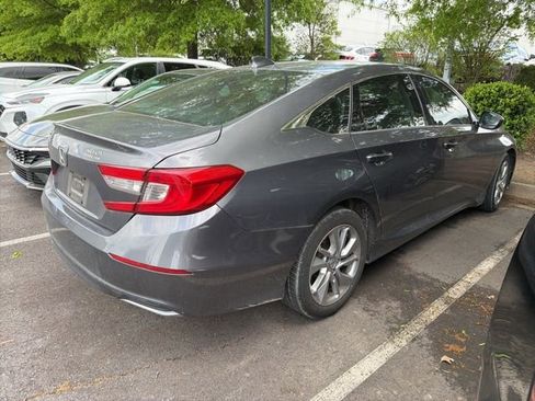 Used 2019 Honda Accord LX image 5