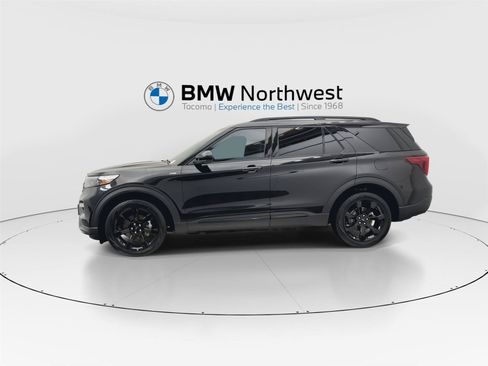 Used 2024 Ford Explorer ST-Line w/ Class IV Trailer Tow Package AWD/4WD image 10