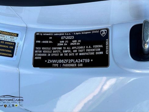 Used 2023 Lamborghini Huracan Tecnica image 21