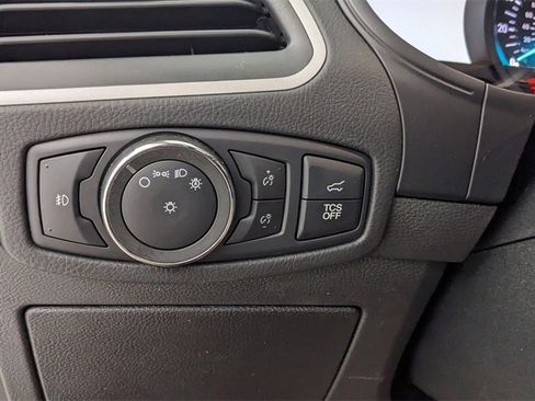 Certified 2022 Ford Edge SEL w/ Convenience Package image 22