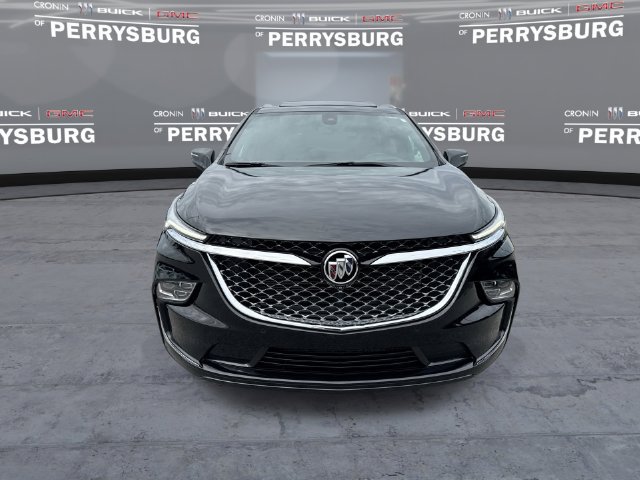 Used 2022 Buick Enclave Avenir w/ Avenir Technology Package AWD/4WD image 3