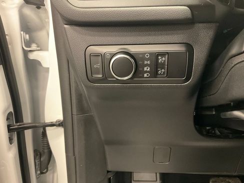 Used 2023 Ford Escape ST-Line w/ Tech Pack #1 FWD image 21