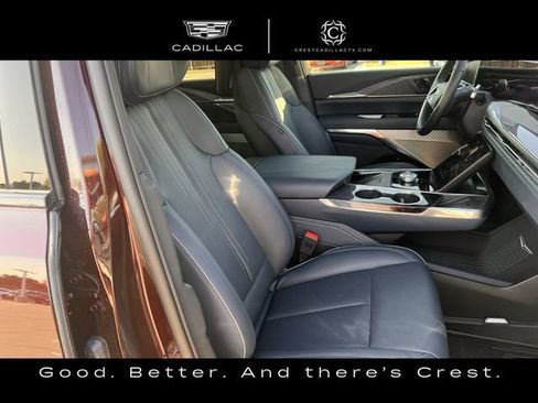Certified 2026 Cadillac Escalade IQ Luxury 2 w/ LPO, Floor Liner Package AWD/4WD image 24