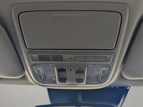 Used 2019 Honda CR-V Touring image 33