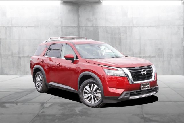 Certified 2025 Nissan Pathfinder SL AWD/4WD image 2