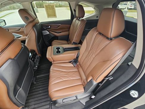 Used 2025 Acura MDX SH-AWD w/ Advance Package image 19