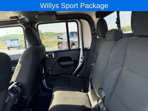 Used 2022 Jeep Gladiator Sport AWD/4WD image 20