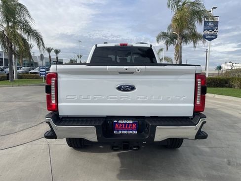 New 2026 Ford F250 Lariat w/ Lariat Premium Package image 4