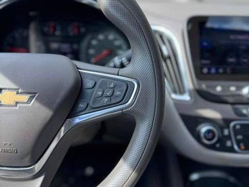 Used 2020 Chevrolet Malibu LT image 15