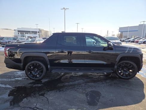 New 2026 Chevrolet Silverado EV LT w/ LPO, Dark Package Plus AWD/4WD image 17