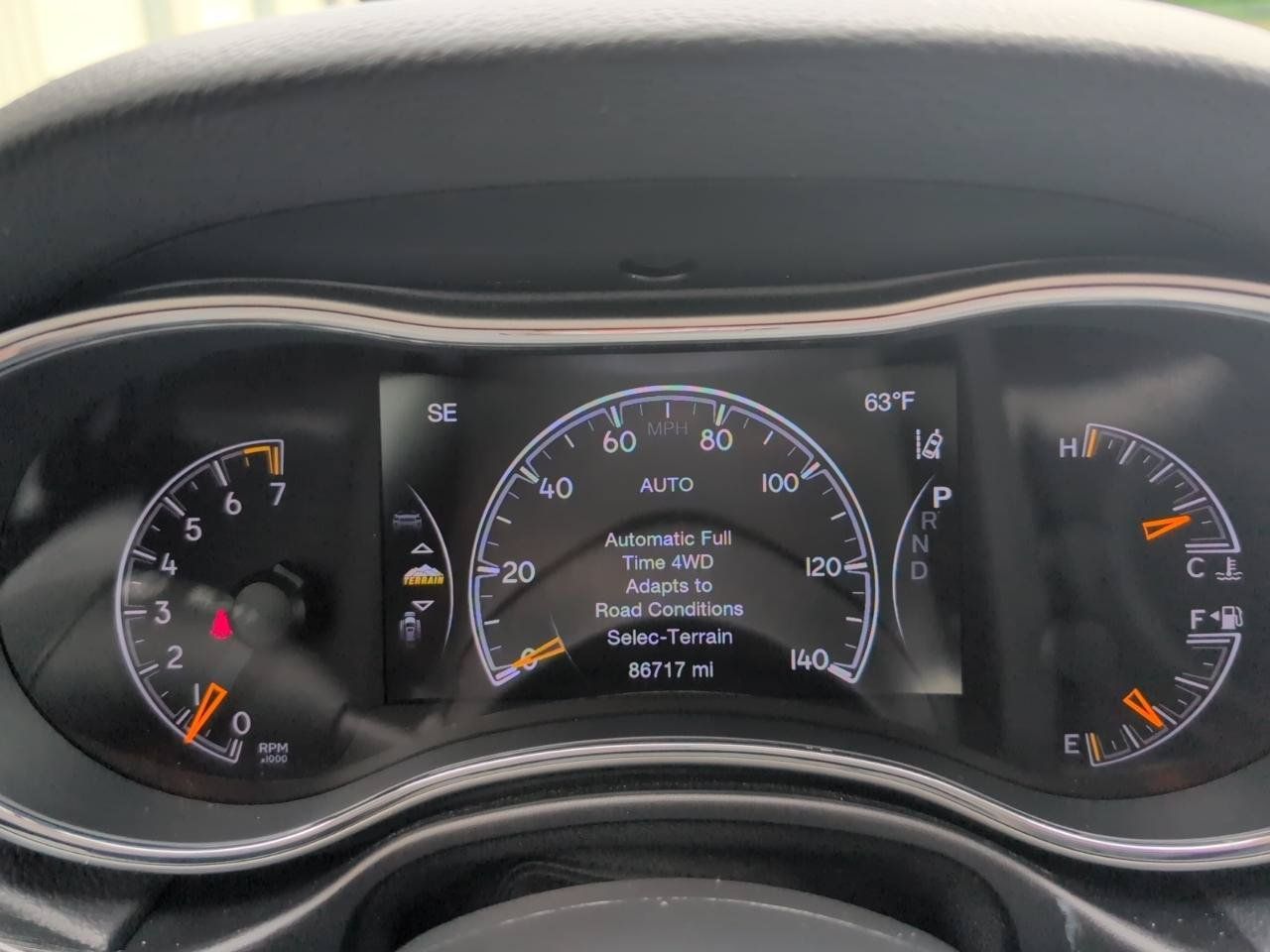 Used 2018 Jeep Grand Cherokee Trailhawk w/ Trailhawk Luxury Group AWD/4WD image 17