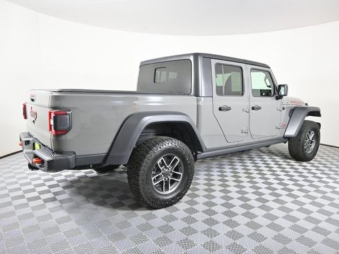 Used 2021 Jeep Gladiator Mojave image 7