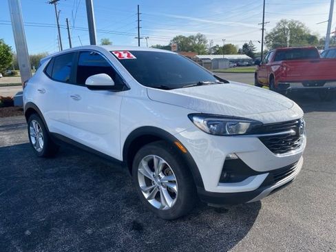 Used 2022 Buick Encore GX Preferred w/ Cold Weather Comfort Package AWD/4WD image 7