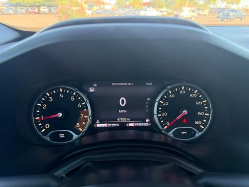 Used 2021 Jeep Renegade Latitude w/ Sun & Sound Group image 33