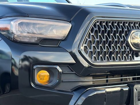 Used 2023 Toyota Tacoma Limited image 13