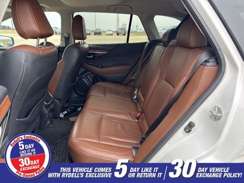 Used 2022 Subaru Outback Touring XT image 11