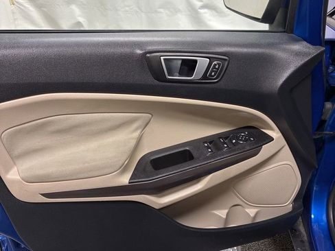 Used 2019 Ford EcoSport SE FWD image 10
