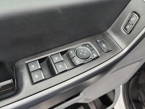 Used 2023 Ford F350 XLT image 39
