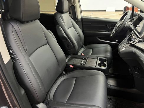 Certified 2026 Honda Odyssey EX-L image 28