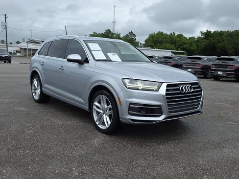 Used 2018 Audi Q7 3.0T Prestige w/ Prestige Package AWD/4WD image 2