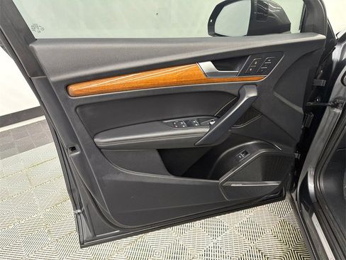 Used 2023 Audi Q5 2.0T Premium Plus image 11