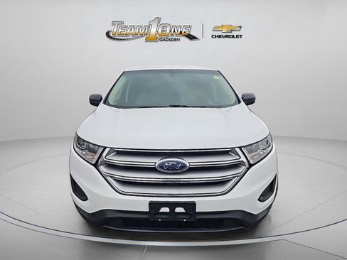 Used 2018 Ford Edge SE w/ Cargo Accessory Package image 2