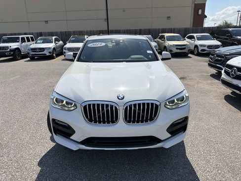 Used 2019 BMW X4 xDrive30i w/ Premium Package AWD/4WD image 2