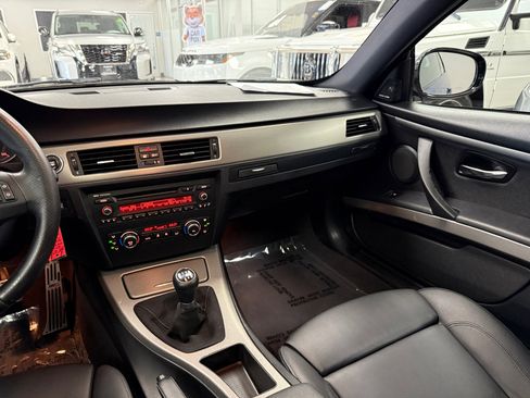 Used 2013 BMW 335i Coupe w/ M Sport Pkg image 14