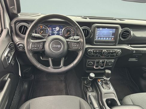 Used 2023 Jeep Wrangler Unlimited Sport AWD/4WD image 11