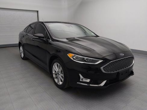 Used 2020 Ford Fusion Energi Titanium image 13