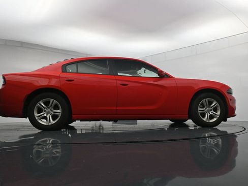 Used 2022 Dodge Charger SXT RWD image 24
