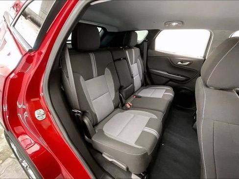 Certified 2024 Chevrolet Blazer LT w/ Convenience Package AWD/4WD image 18