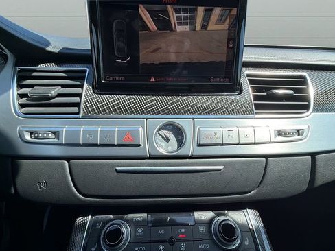 Used 2014 Audi S8 AWD/4WD image 17