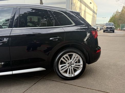 Used 2018 Audi Q5 2.0T Premium Plus w/ Premium Plus Package image 9
