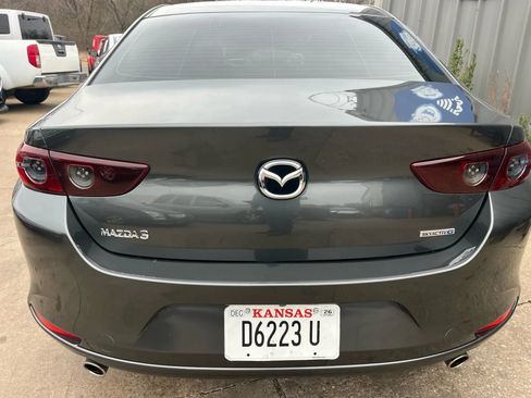 Used 2021 MAZDA MAZDA3 s image 13