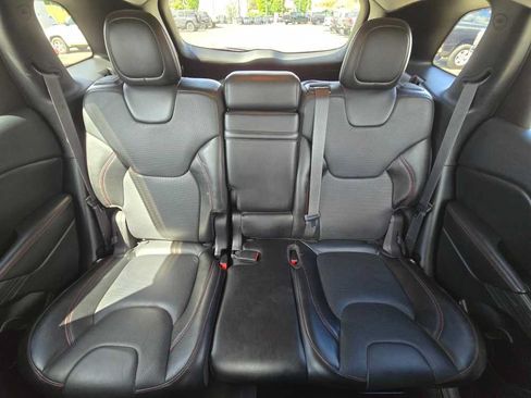 Used 2015 Jeep Cherokee Trailhawk w/ Leather Interior Group AWD/4WD image 17