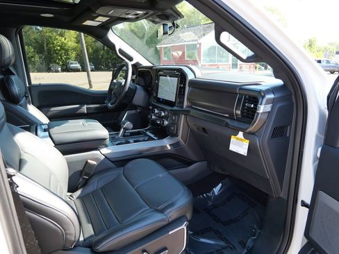 Used 2024 Ford F150 Platinum w/ Equipment Group 702A High AWD/4WD image 11