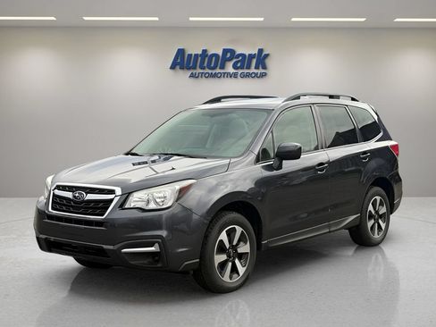 Used 2018 Subaru Forester 2.5i Premium w/ All-Weather Package AWD/4WD image 3