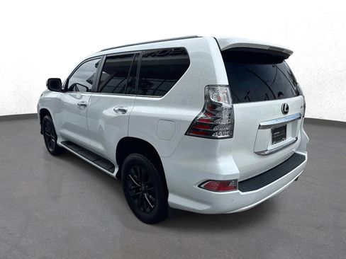 Certified 2023 Lexus GX 460 Premium w/ Premium Package AWD/4WD image 5