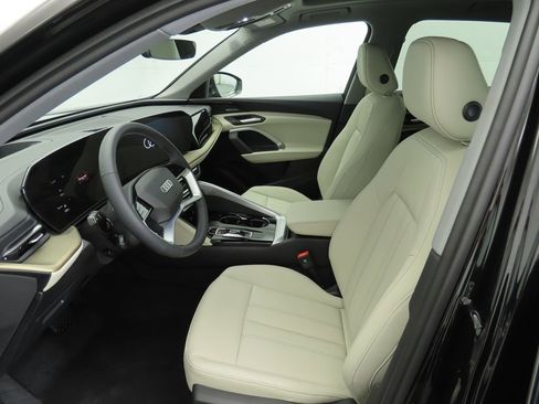 Used 2025 Audi Q5 Premium Plus w/ Premium Plus image 21